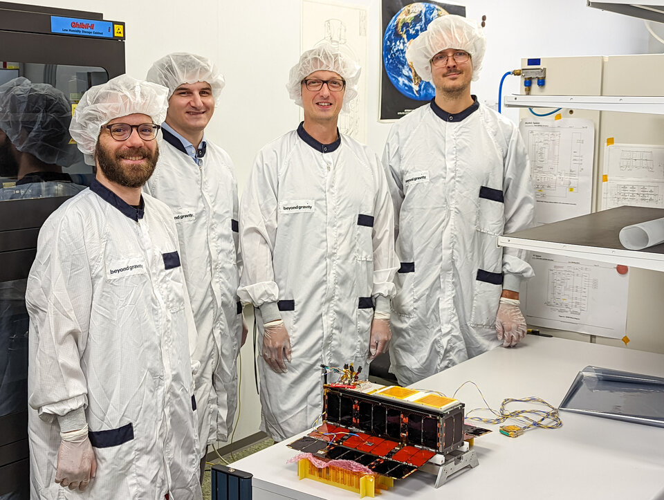 PRETTY team with CubeSat